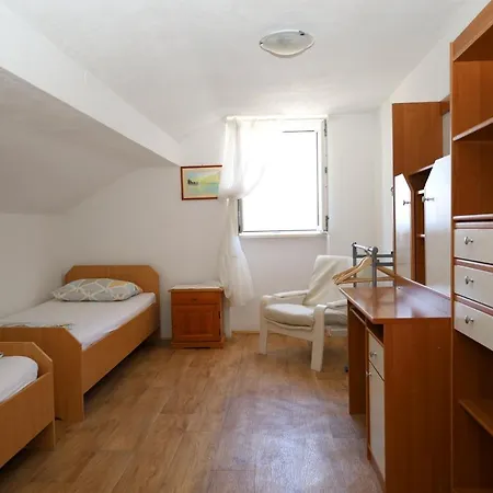 Dajana Apartment