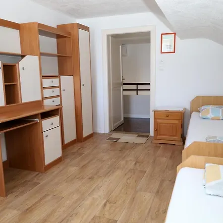 Apartment Dajana *